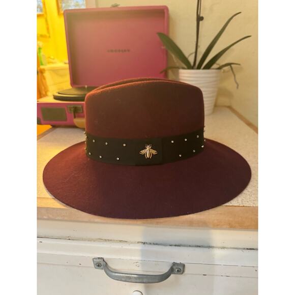 Scala Burgundy Wool Hat With Honey Bee and Gemstone head band. - Picture 3 of 12